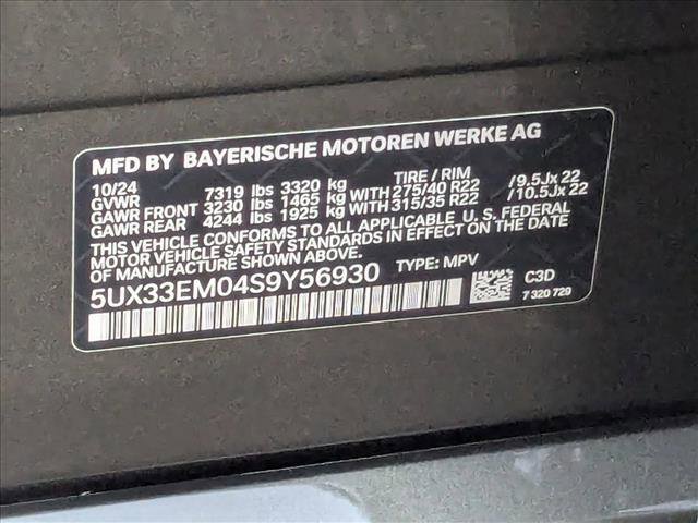 Used 2025 BMW X7 M60i image 27