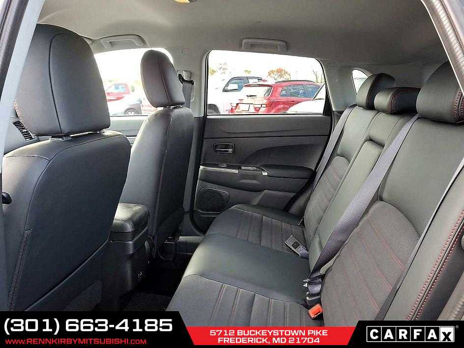 New 2025 Mitsubishi Outlander Sport SE image 7