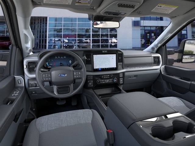 New 2026 Ford F350 XLT w/ XLT Premium Package AWD/4WD image 9