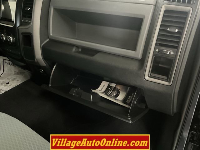 Used 2013 RAM 1500 Express image 31