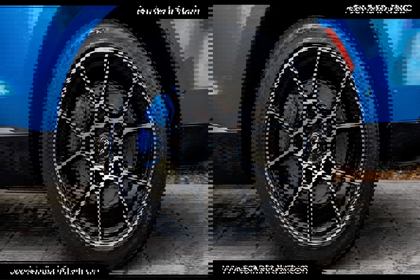 Used 2021 Aston Martin DBX image 37