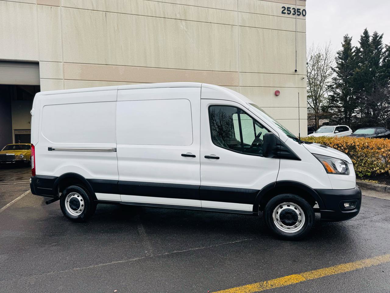 Used 2020 Ford Transit 250 Medium Roof w/ Load Area Protection Package image 2