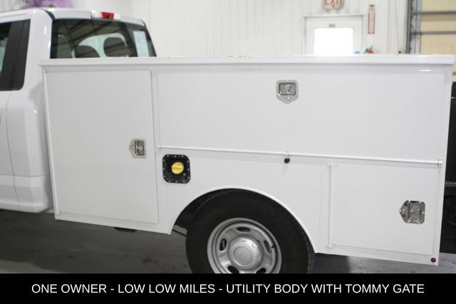 Used 2017 Ford F250 XL w/ Power Equipment Group RWD image 26