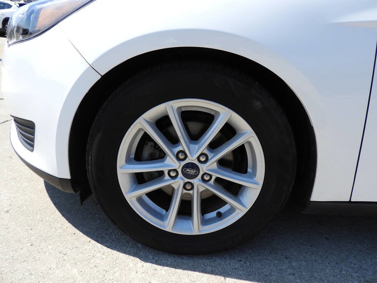 Used 2018 Ford Focus SE image 12