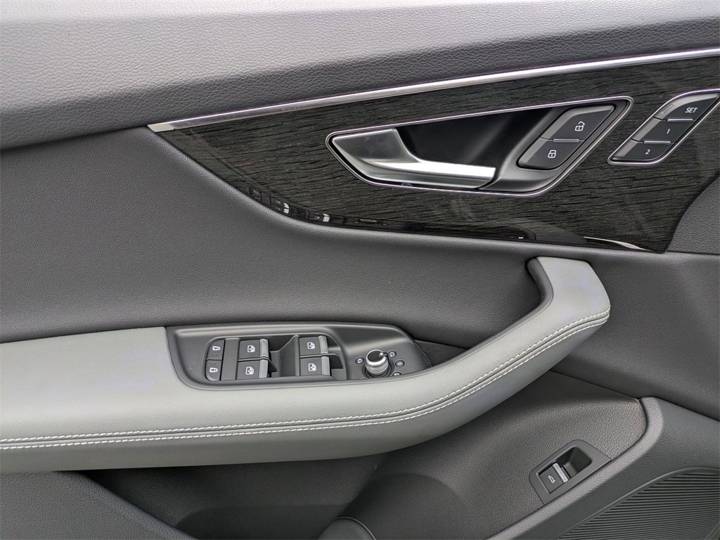 New 2026 Audi Q7 3.0T Premium Plus image 10