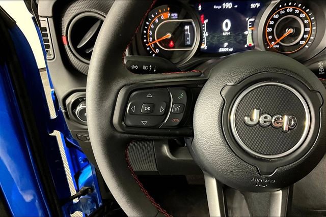 Used 2024 Jeep Wrangler Unlimited Rubicon w/ Capability Package image 10