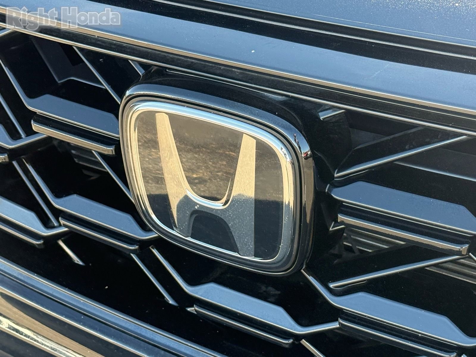 Used 2025 Honda CR-V Sport image 34