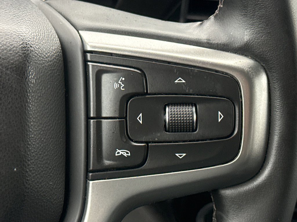 Used 2025 Chevrolet Silverado 1500 LT image 28
