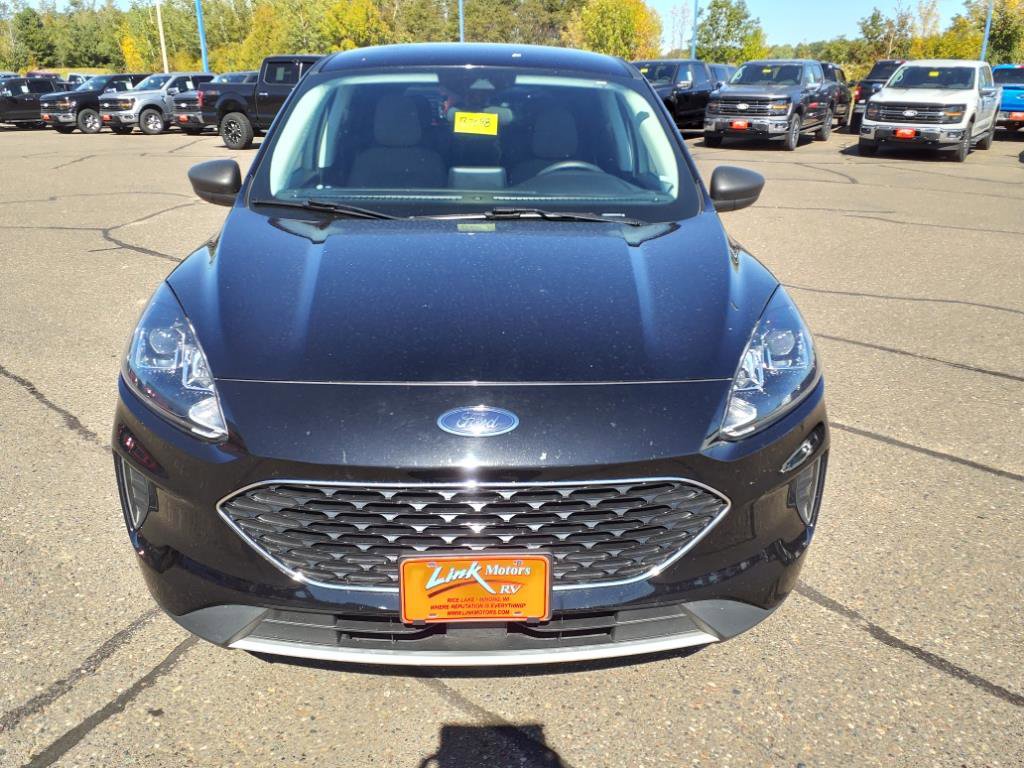 Certified 2022 Ford Escape SE image 9