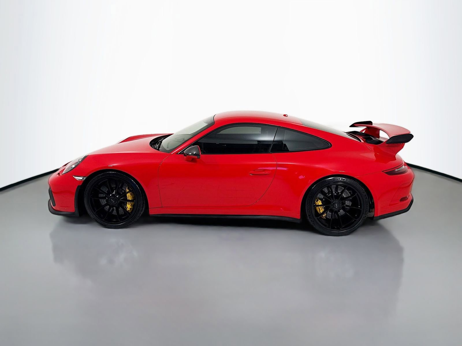 Used 2018 Porsche 911 GT3 image 4