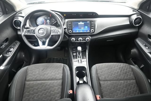 Used 2023 Nissan Kicks SV FWD image 12