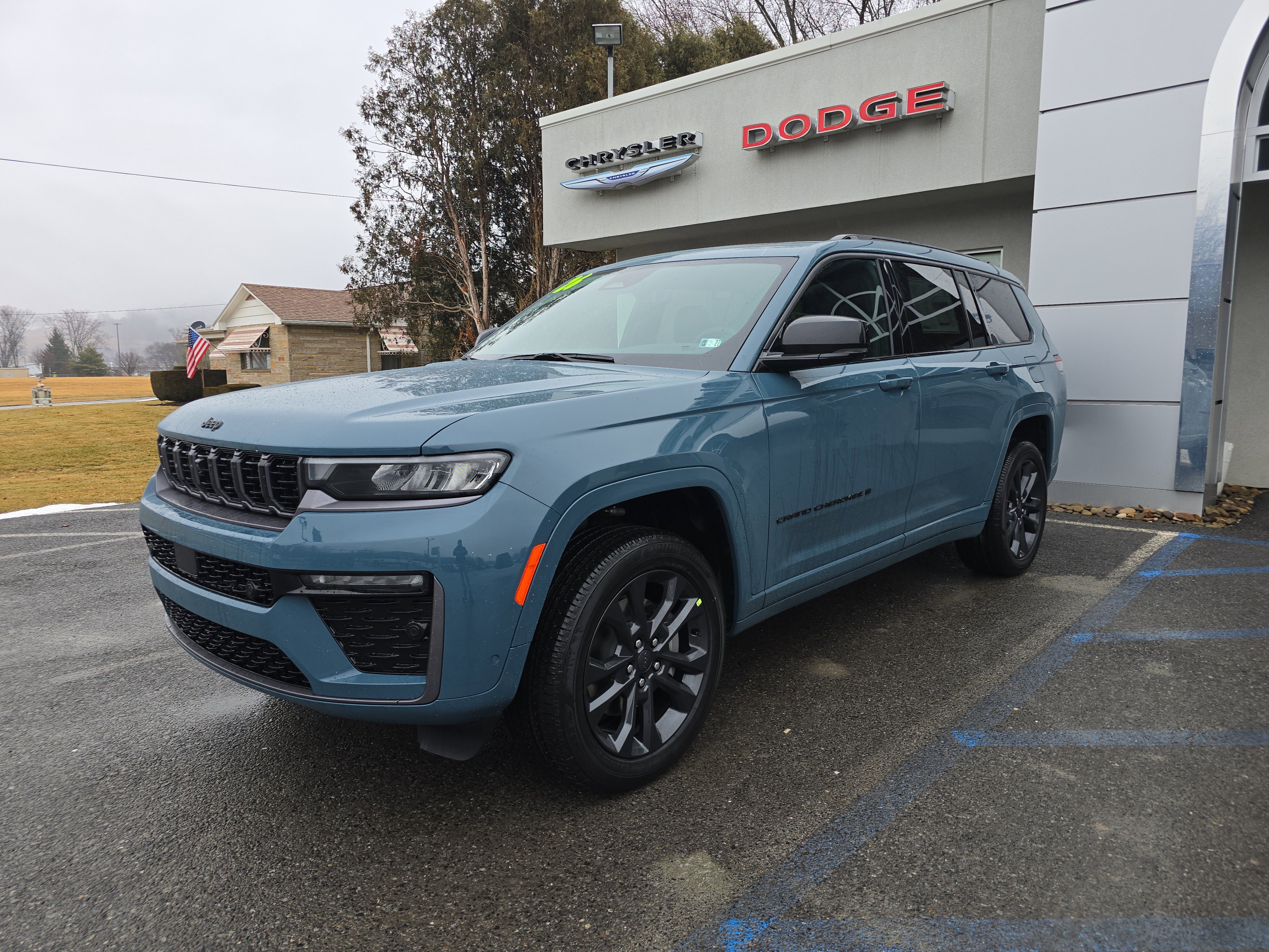 New 2026 Jeep Grand Cherokee L Limited image 8