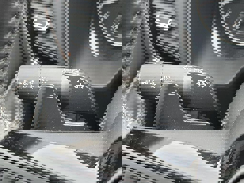 Used 2023 Nissan Rogue SL w/ SL Premium Package AWD/4WD image 19