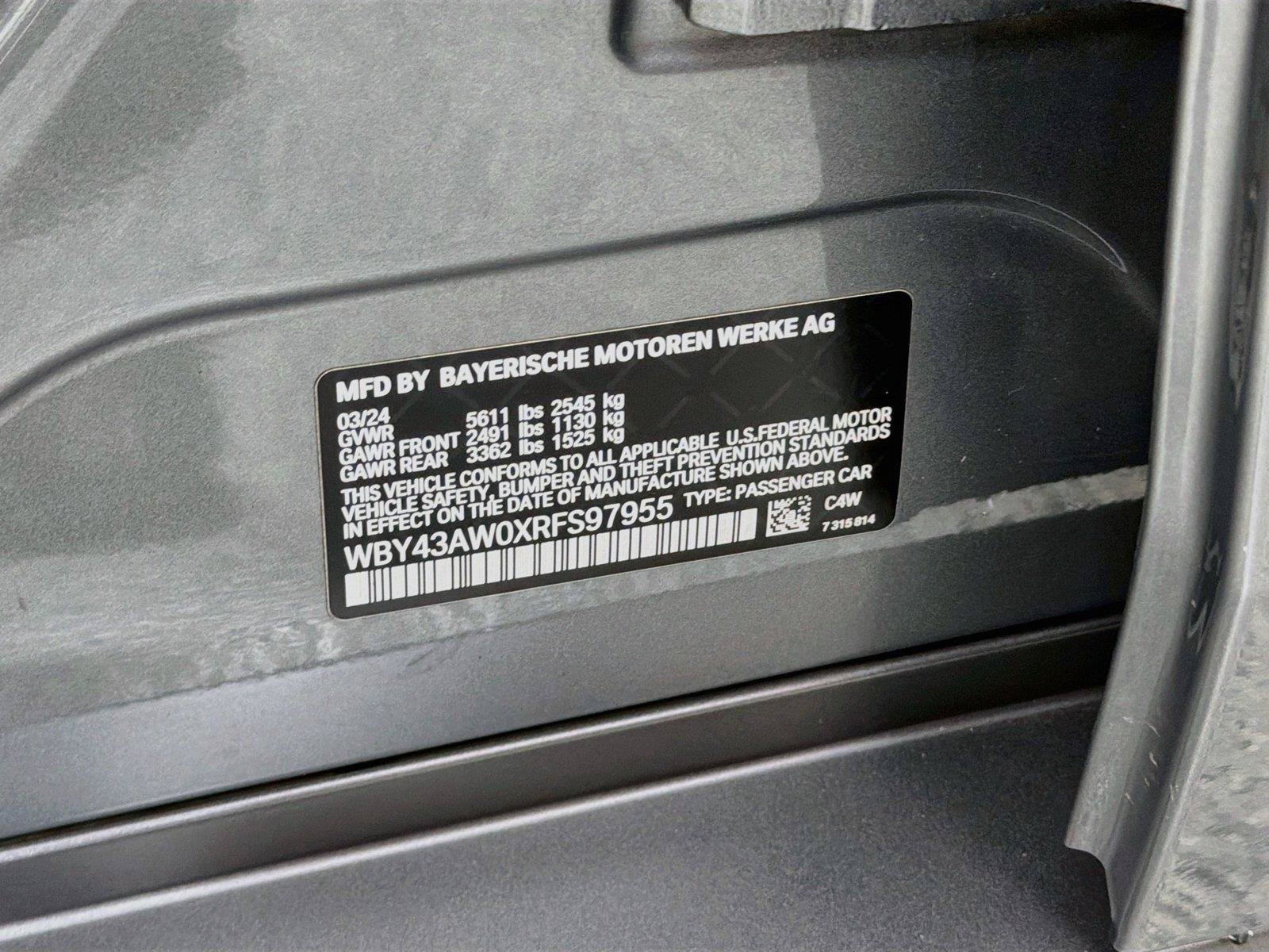 Used 2024 BMW i4 eDrive35 w/ Premium Package RWD image 34