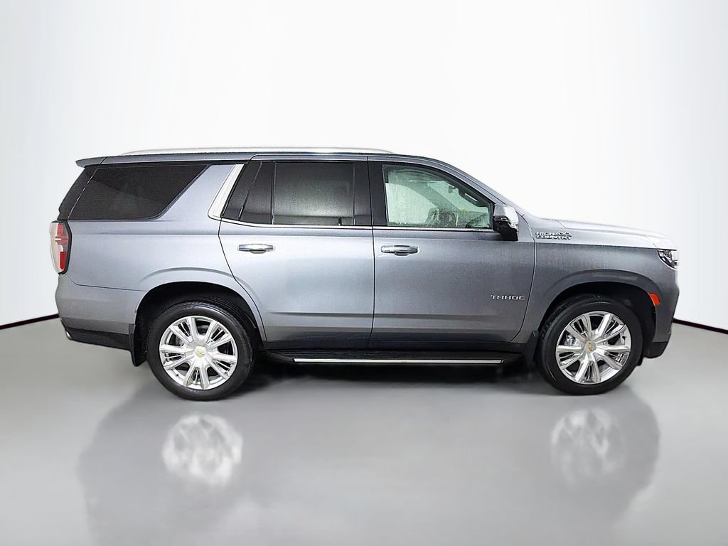 Used 2022 Chevrolet Tahoe High Country AWD/4WD image 5