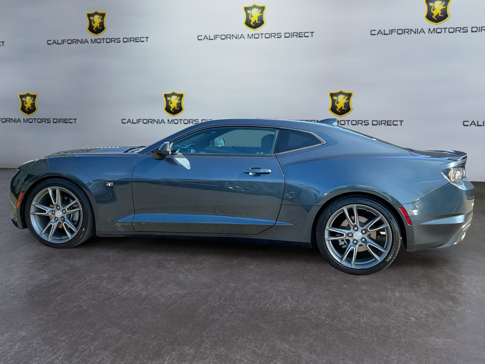 Used 2020 Chevrolet Camaro LT w/ RS Package image 8