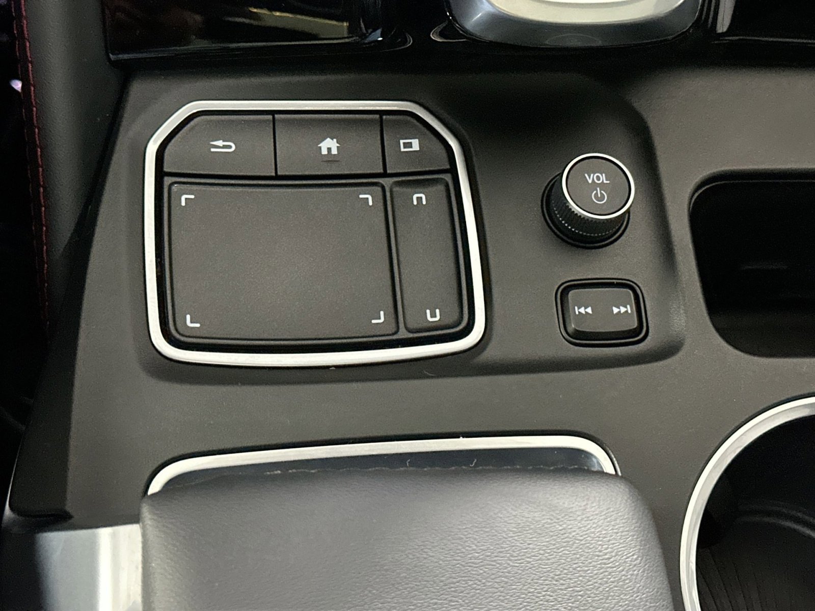 Used 2023 Acura MDX A-Spec image 28