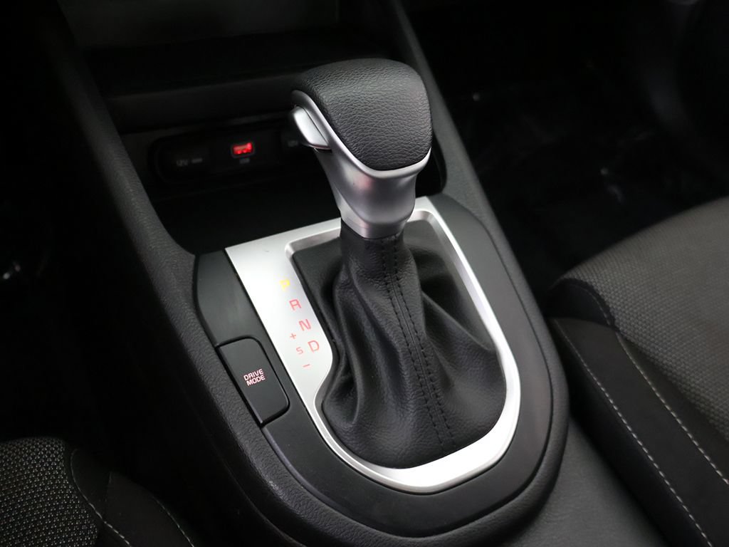 Used 2022 Kia Forte LXS w/ LXS Technology Package FWD image 45
