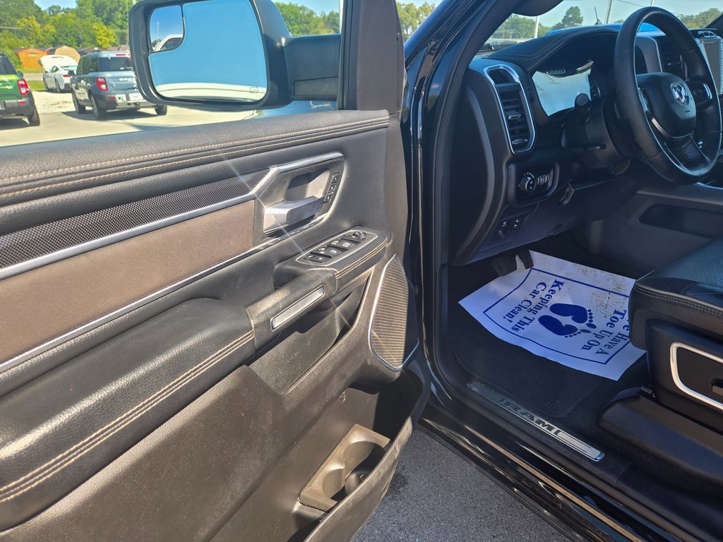 Used 2022 RAM 1500 Laramie w/ Sport Appearance Package image 6