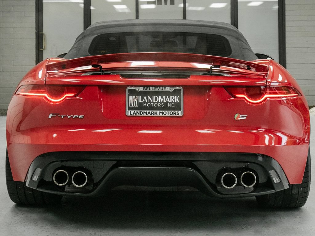 Used 2014 Jaguar F-TYPE S RWD image 30