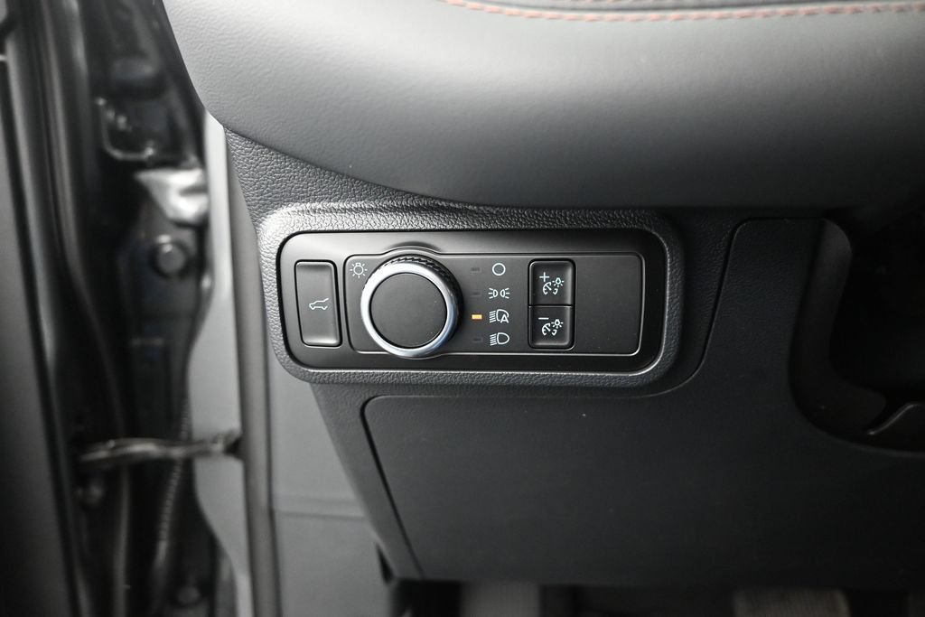 New 2026 Ford Explorer Active RWD image 12