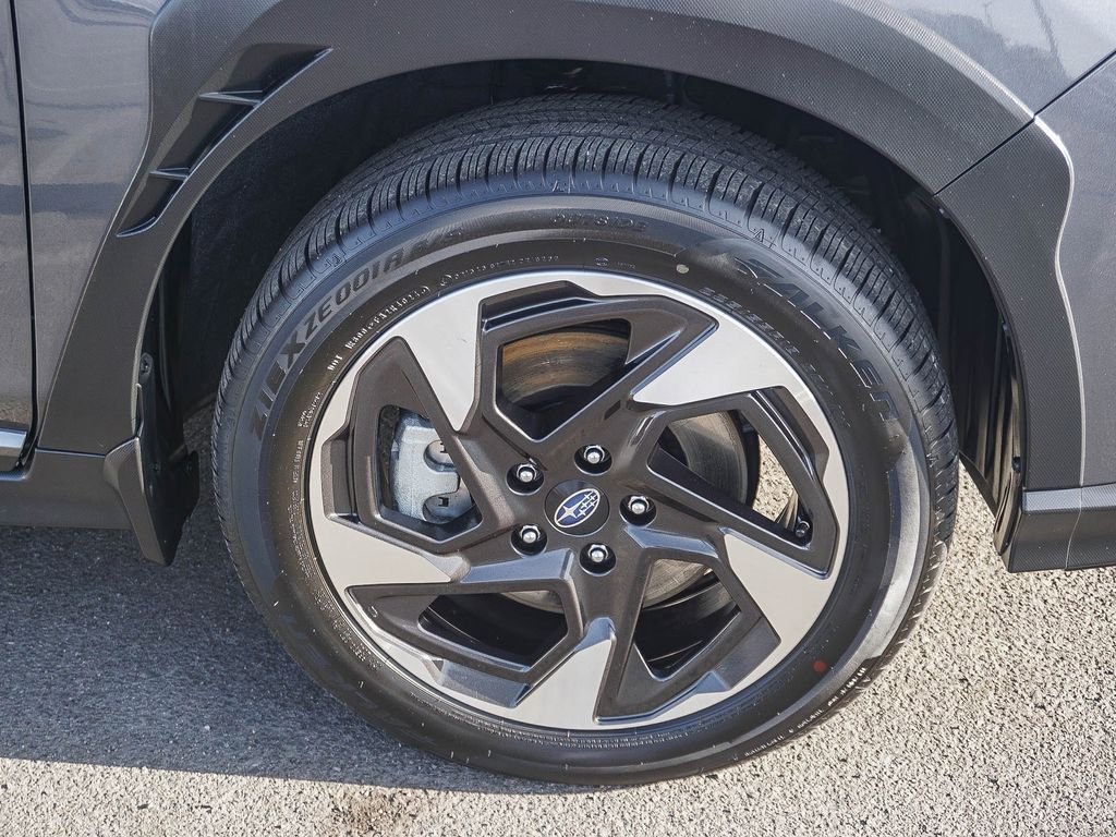 Certified 2025 Subaru Crosstrek 2.5i Limited w/ Crosstrek Mirror Package AWD/4WD image 9