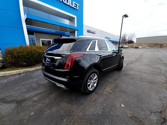 Used 2023 Cadillac XT5 Premium Luxury w/ Technology Package image 6