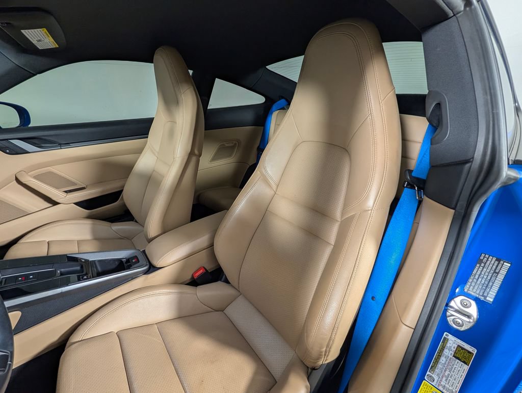 Certified 2023 Porsche 911 Carrera RWD image 5
