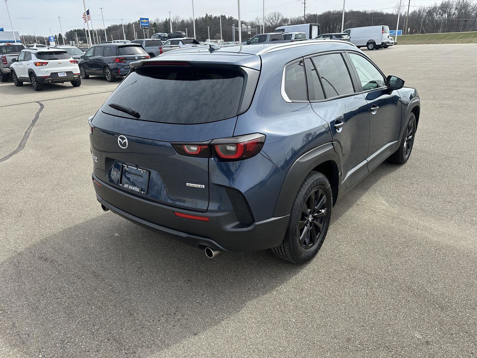 Used 2025 MAZDA CX-50 AWD 2.5 S w/ Premium Package image 12