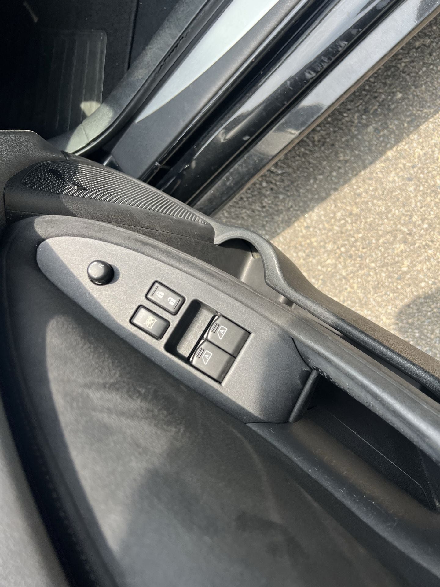 Used 2011 Nissan 370Z Touring RWD image 15