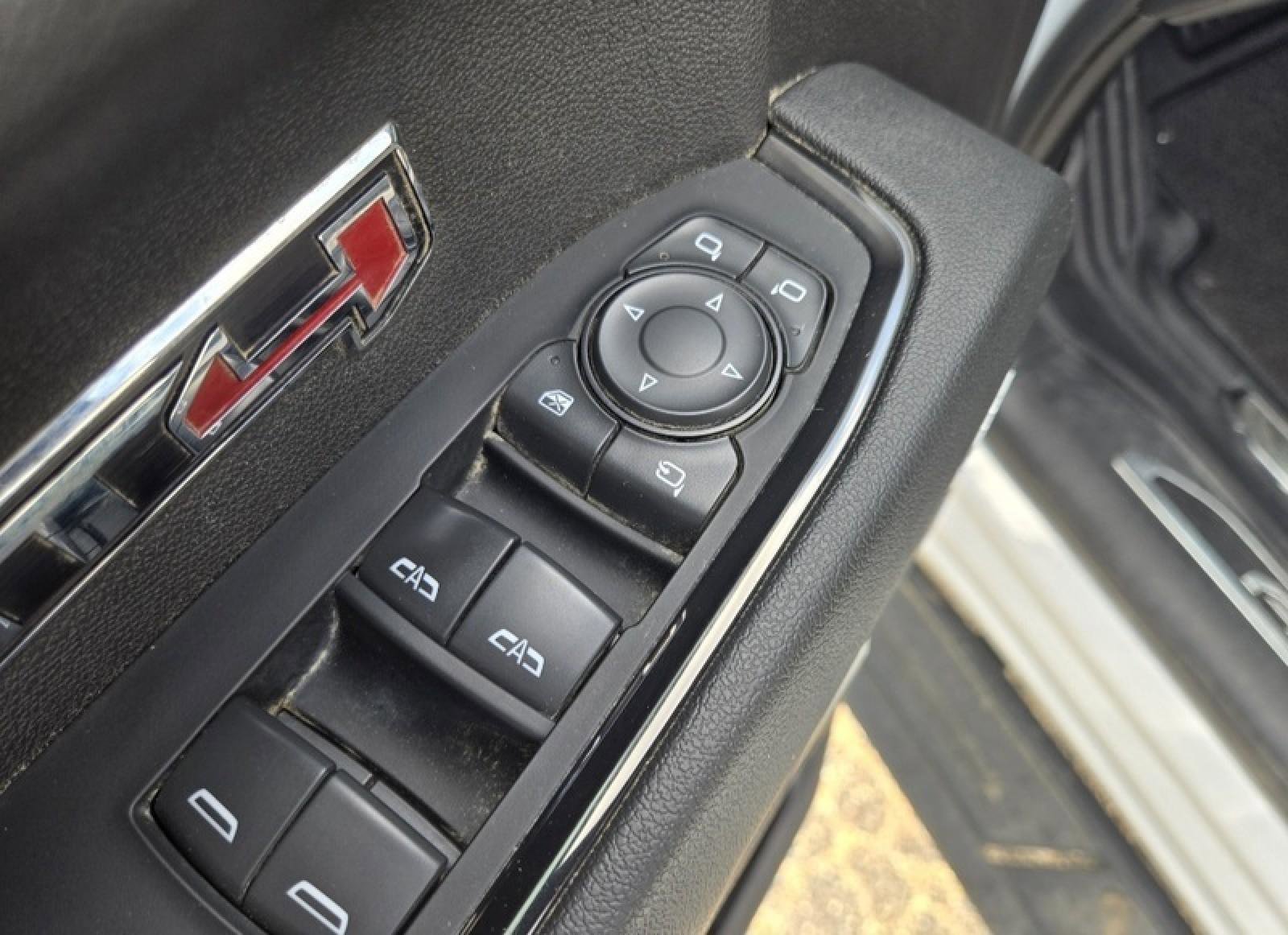 Used 2024 GMC Sierra 1500 AT4 w/ Technology Package AWD/4WD image 19