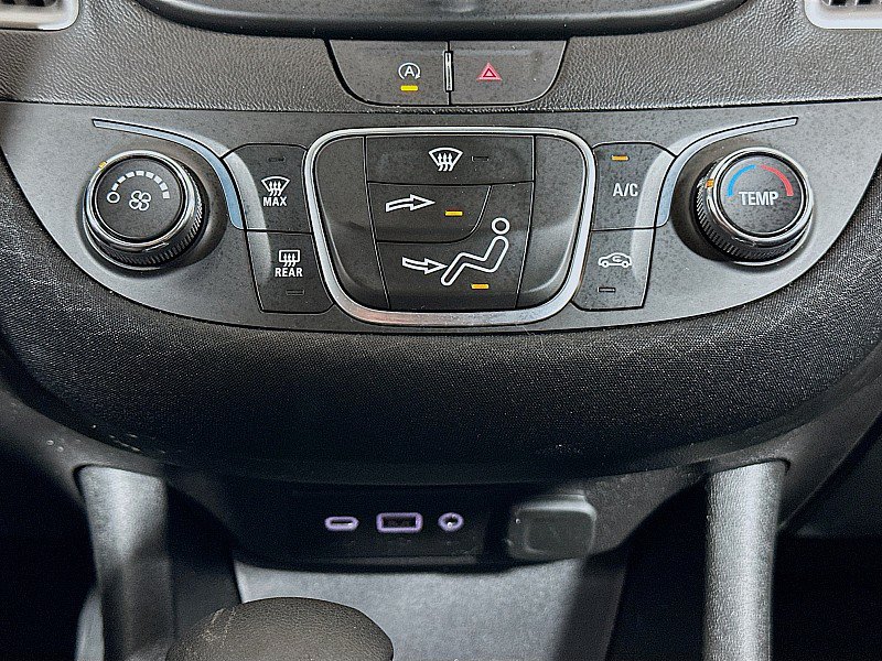 Used 2024 Chevrolet Malibu RS w/ LPO, Floor Liner Package FWD image 16