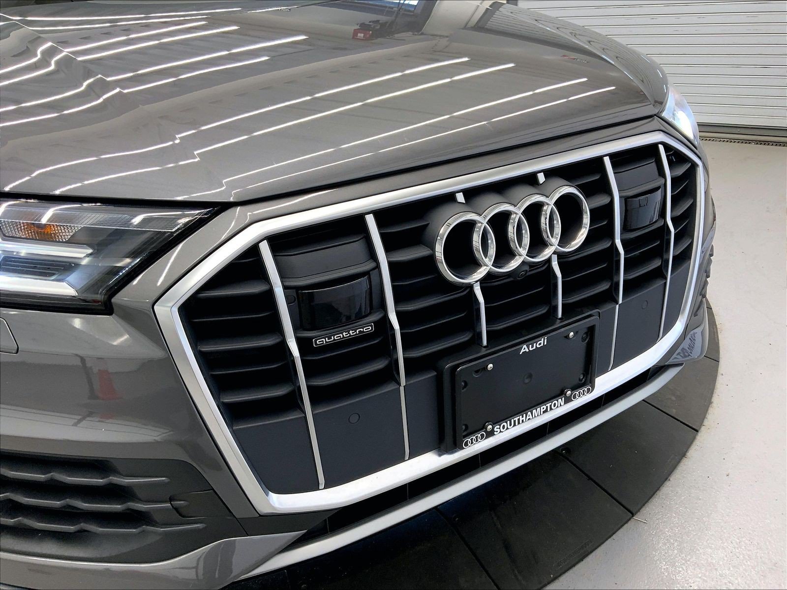 Certified 2023 Audi Q7 2.0T Premium w/ Convenience Package AWD/4WD image 29