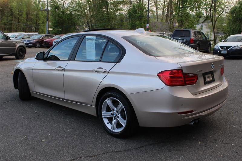 Used 2014 BMW 328i xDrive Sedan image 3