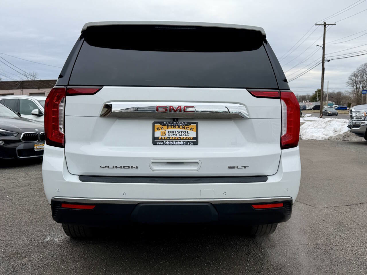 Used 2021 GMC Yukon XL SLT image 5