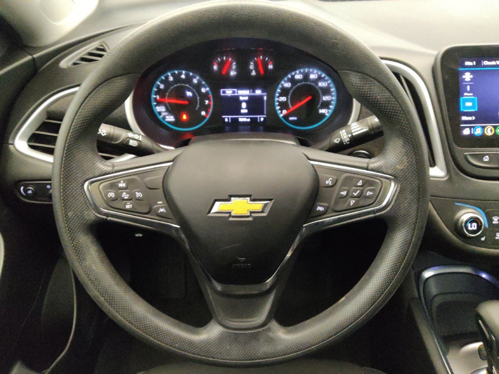 Used 2023 Chevrolet Malibu LT FWD image 22