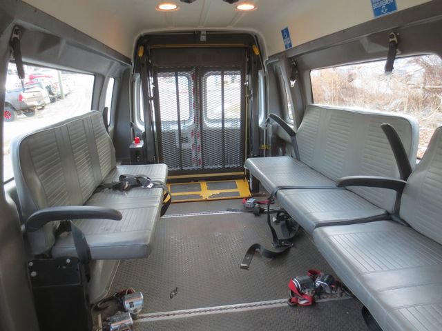 Used 2013 Ford E-250 and Econoline 250 Extended w/ PWR Group image 9