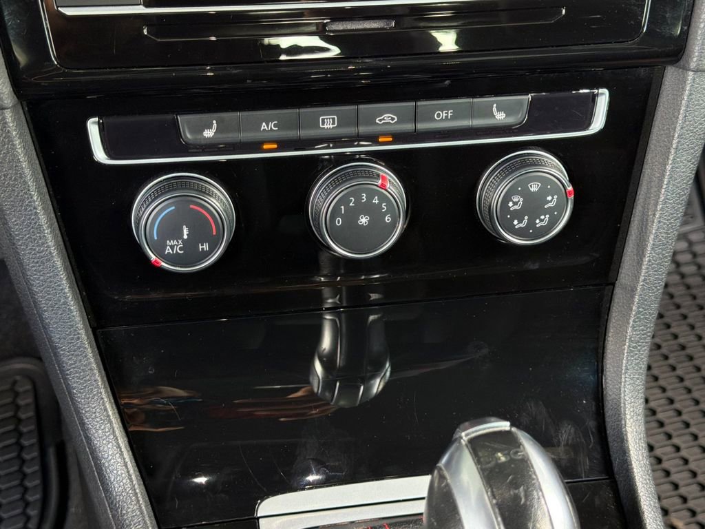 Used 2019 Volkswagen GTI S FWD image 20