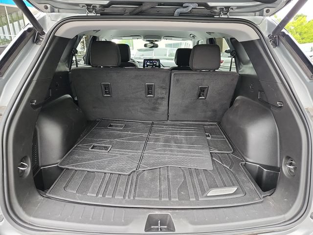 Used 2024 Chevrolet Blazer LT w/ Convenience Package FWD image 27
