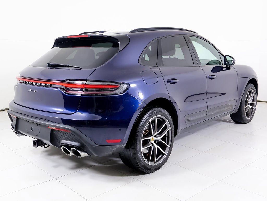 Certified 2022 Porsche Macan w/ Premium Package Plus image 36