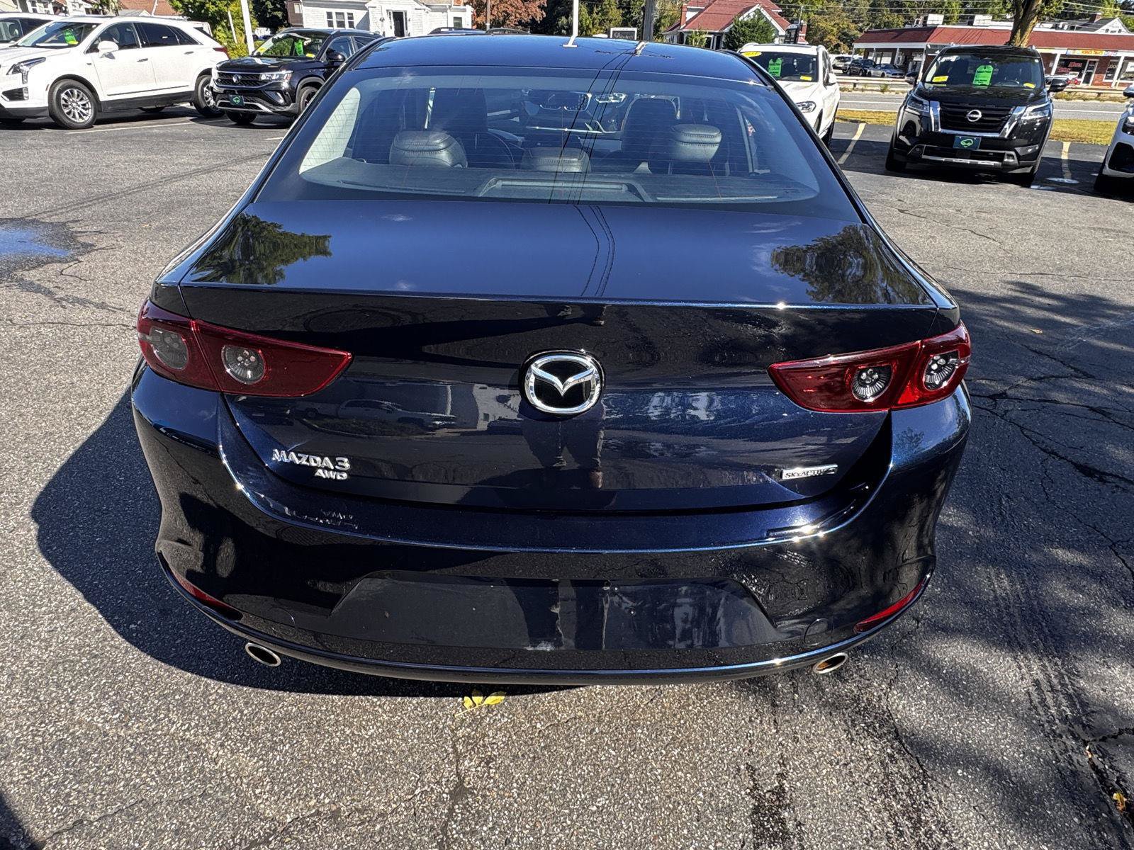 Used 2020 MAZDA MAZDA3 AWD Sedan w/ Select Package image 6