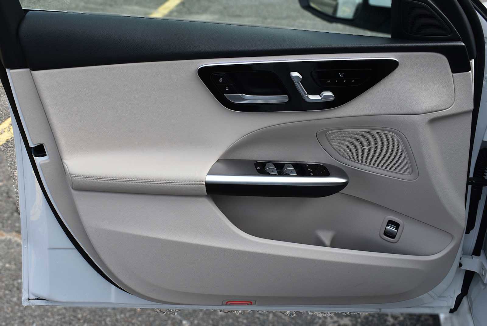 Used 2025 Mercedes-Benz C 300 4MATIC Sedan image 22