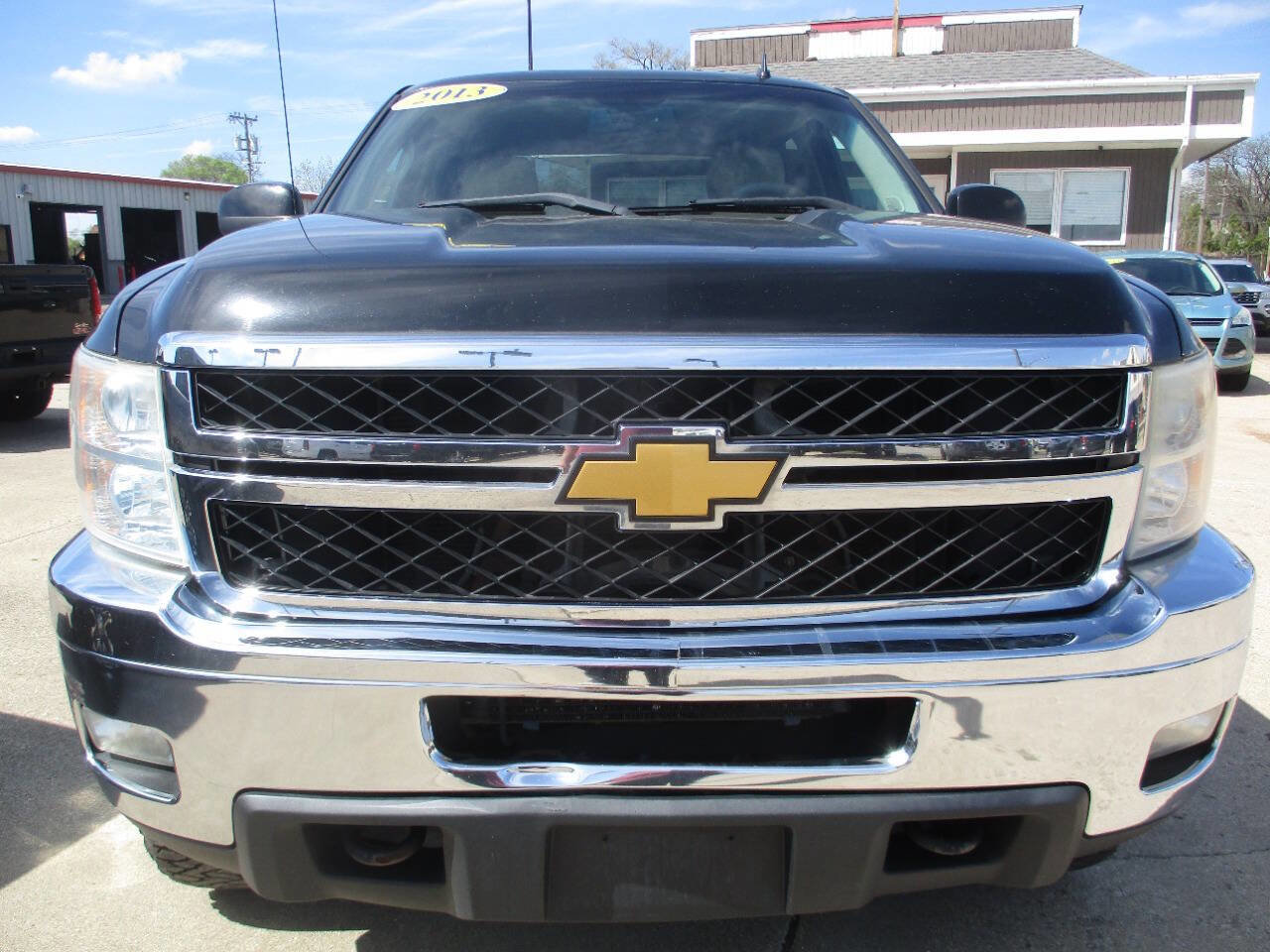 Used 2013 Chevrolet Silverado 2500 LTZ w/ LTZ Plus Package image 11