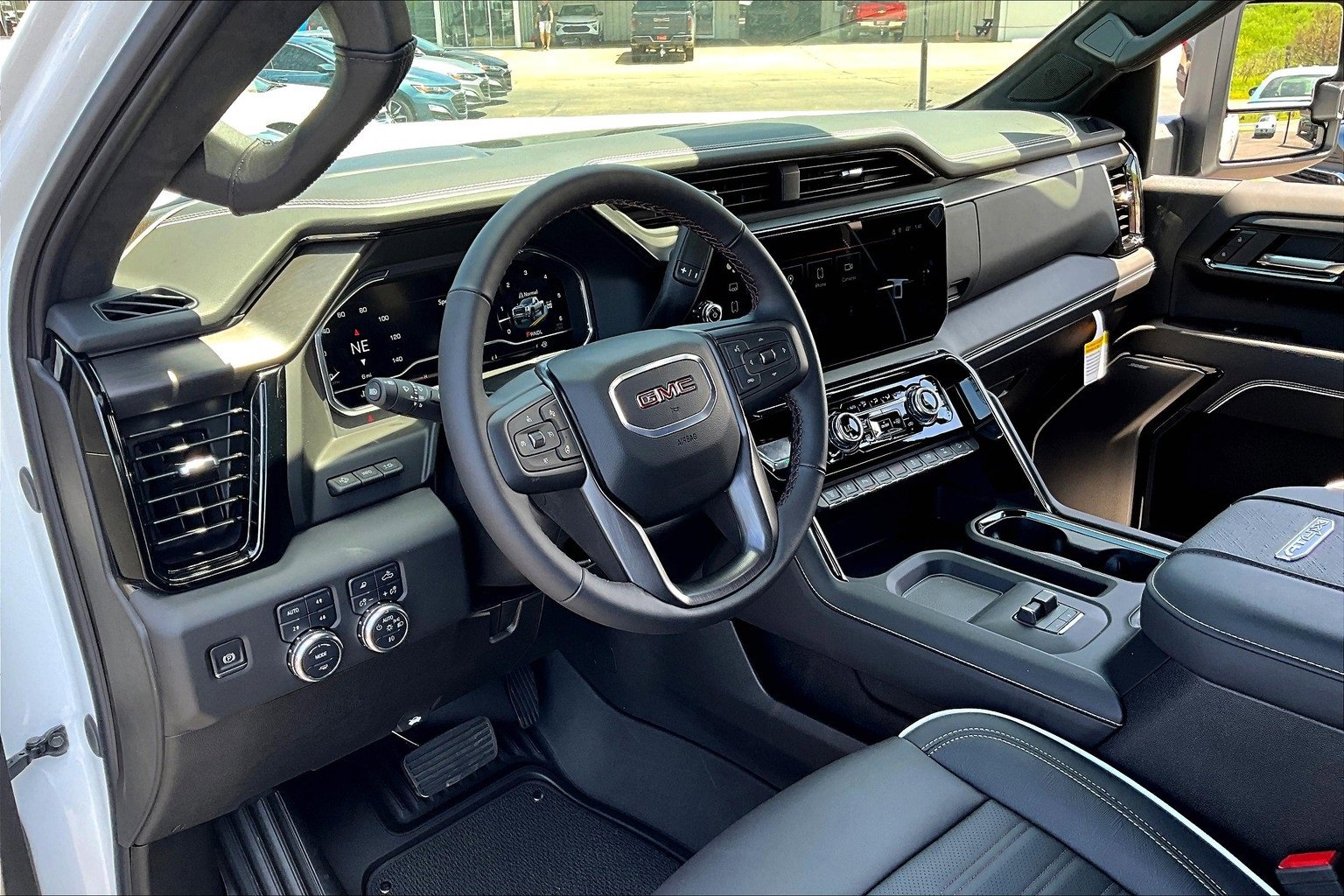 New 2025 GMC Sierra 2500 AT4X image 6