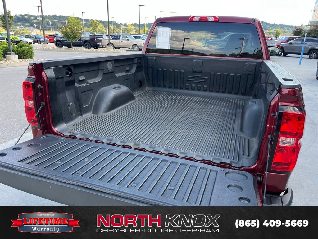 Used 2017 Chevrolet Silverado 1500 LT w/ All Star Edition AWD/4WD image 19