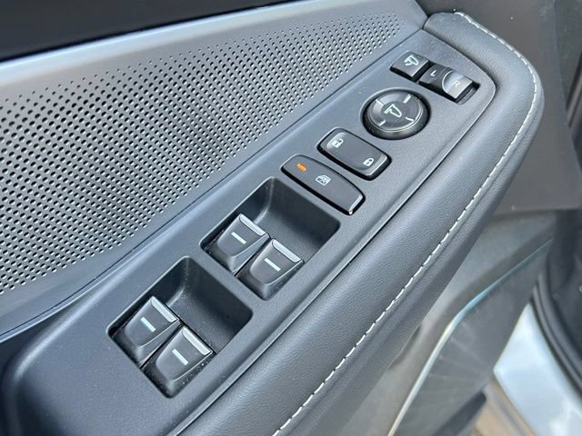 Used 2026 Acura MDX w/ Technology Package AWD/4WD image 17