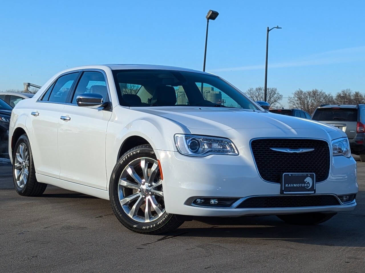 Used 2020 Chrysler 300 Limited image 31