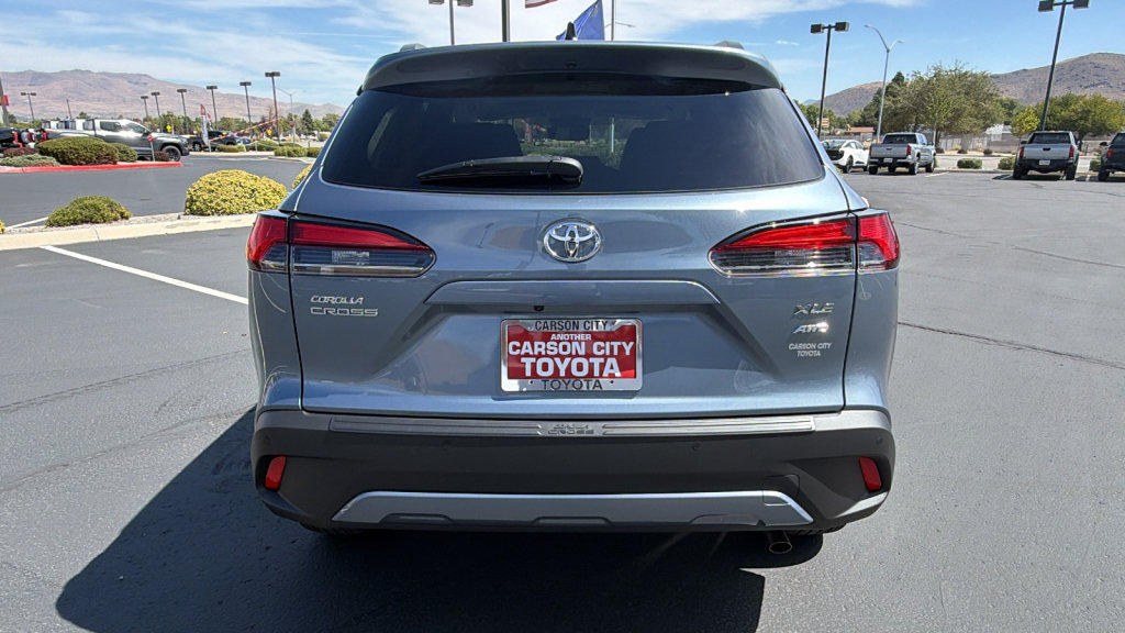 New 2026 Toyota Corolla Cross XLE w/ Convenience Package AWD/4WD image 4