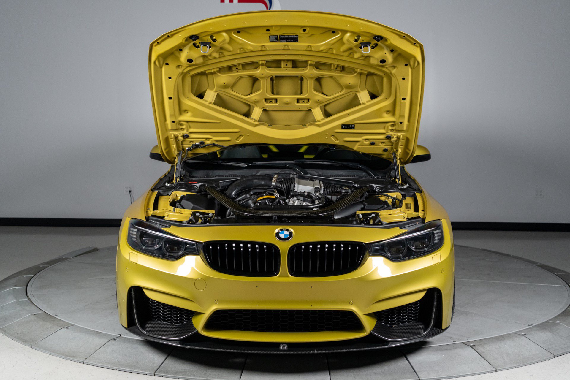 Used 2015 BMW M4 Coupe RWD image 42