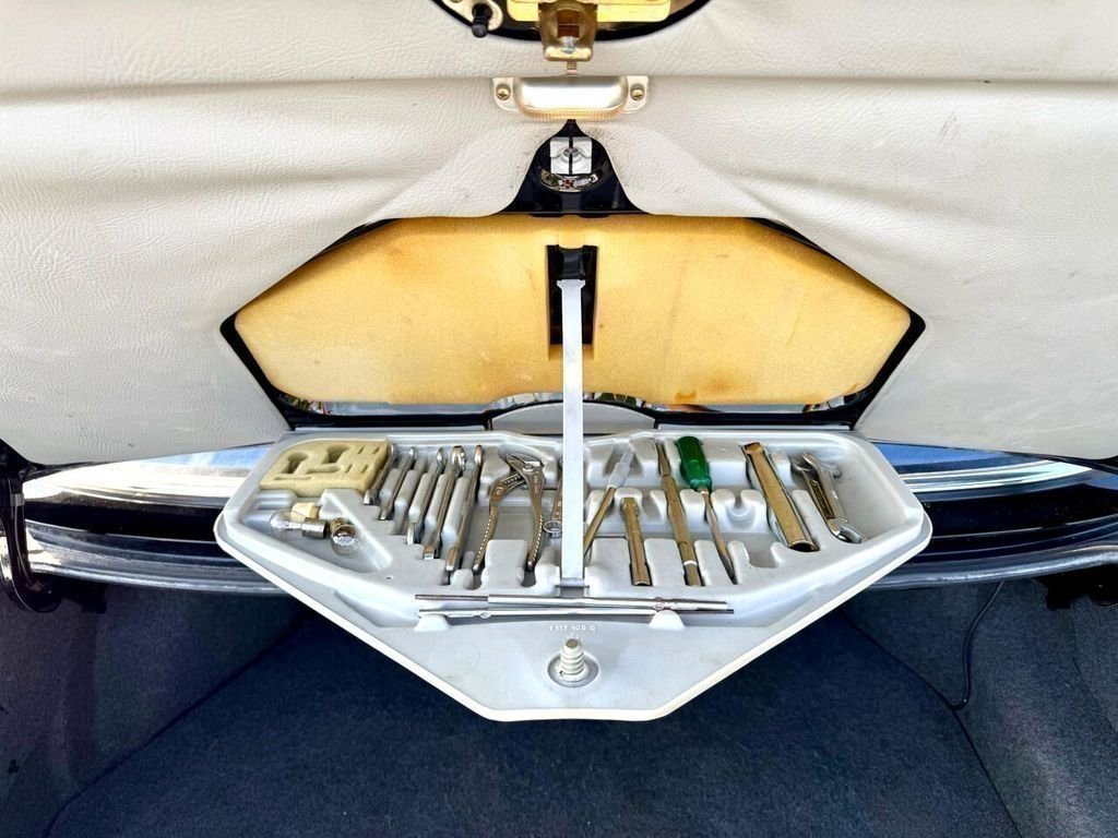 Used 1987 BMW 635CSi Coupe image 15